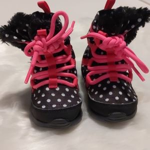 Nike baby snow boots - size 5
